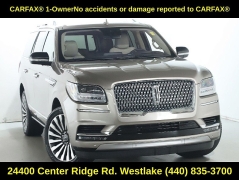 Used 2019  Lincoln Navigator 4d SUV 4WD Reserve at Drive Now Westlake near Westlake&comma; OH
