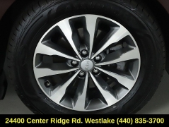 Used 2017  Kia Sedona SX FWD at Drive Now Westlake near Westlake&comma; OH