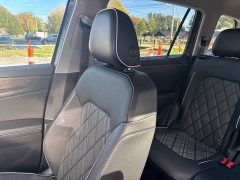Used 2024  Volkswagen Atlas 2&period;0T SEL Premium R-Line 4MOTION at DriveNow Mayfield near Mayfield Heights&comma; OH