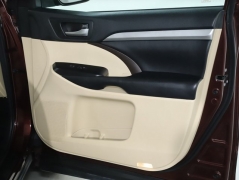 Used 2018 Toyota Highlander V6 AWD (Natl) at Drive Now Westlake near Westlake, OH