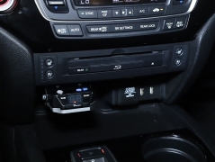 Used 2017  Honda Pilot 4d SUV AWD Elite at Drive Now Westlake near Westlake&comma; OH