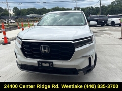 Used 2024  Honda Pilot Elite AWD at DriveNow Mayfield near Mayfield Heights&comma; OH