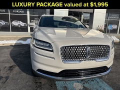 Used 2023  Lincoln Nautilus Reserve AWD at DriveNow Mayfield near Mayfield Heights, OH