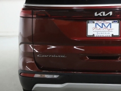 Used 2022  Kia Carnival EX FWD at Drive Now Westlake near Westlake&comma; OH
