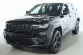 Used 2024 Jeep Grand Cherokee Altitude X 4x4 at Drive Now Westlake near Westlake, OH