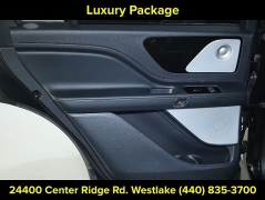 Used 2025  Lincoln Aviator Reserve AWD at Drive Now Westlake near Westlake&comma; OH