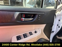 Used 2017  Subaru Outback 4d SUV 2&period;5i Limited at Drive Now Westlake near Westlake&comma; OH