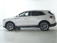 Used 2021  Lincoln Nautilus Reserve FWD at DriveNow Mayfield near Mayfield Heights&comma; OH