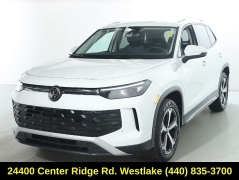 Used 2025  Volkswagen Tiguan 2&period;0T SE FWD at DriveNow Mayfield near Mayfield Heights&comma; OH