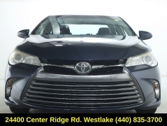 Used 2017  Toyota Camry Auto &lpar;Natl&rpar; at Drive Now Westlake near Westlake&comma; OH