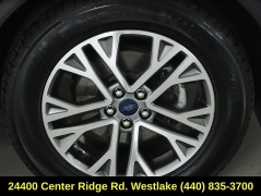 Used 2022  Ford Escape SEL AWD at Drive Now Westlake near Westlake&comma; OH