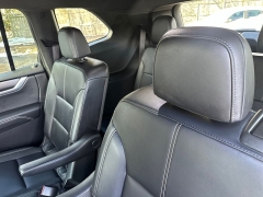 Used 2024  GMC Acadia FWD 4dr Elevation at DriveNow Mayfield near Mayfield Heights&comma; OH