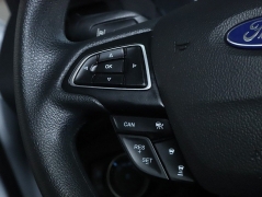 Used 2018  Ford Escape SE 4WD at Drive Now Westlake near Westlake&comma; OH