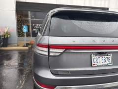 Used 2021  Lincoln Aviator Reserve AWD at DriveNow Mayfield near Mayfield Heights&comma; OH