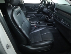 Used 2023  Lincoln Corsair Reserve FWD at DriveNow Mayfield near Mayfield Heights&comma; OH