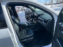 Used 2024  GMC Acadia FWD 4dr Elevation at DriveNow Mayfield near Mayfield Heights&comma; OH
