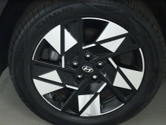 Used 2024  Hyundai Kona SEL AWD at DriveNow Mayfield near Mayfield Heights&comma; OH