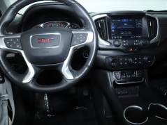 Used 2021 GMC Terrain FWD 4dr SLT at Drive Now Westlake near Westlake, OH