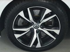 Used 2022  Volvo S60 Recharge T8 eAWD PHEV at Drive Now Westlake near Westlake&comma; OH
