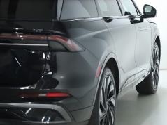 Used 2025  Lincoln Nautilus Reserve AWD at Drive Now Westlake near Westlake&comma; OH