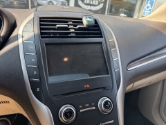 Used 2018 Lincoln MKC 4d SUV AWD Reserve at Drive Now Westlake near Westlake, OH