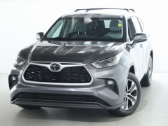 Used 2023  Toyota Highlander L AWD at Drive Now Westlake near Westlake, OH