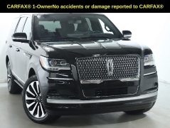 Used 2022  Lincoln Navigator Reserve 4x4 at Drive Now Westlake near Westlake&comma; OH