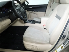 Used 2014  Toyota Camry 4dr Sdn I4 Auto LE &lpar;Natl&rpar; at DriveNow Mayfield near Mayfield Heights&comma; OH
