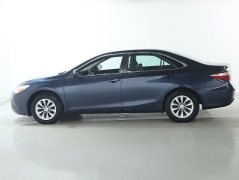 Used 2017  Toyota Camry Auto &lpar;Natl&rpar; at Drive Now Westlake near Westlake&comma; OH
