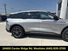 Used 2025  Lincoln Nautilus Premiere AWD at DriveNow Mayfield near Mayfield Heights&comma; OH