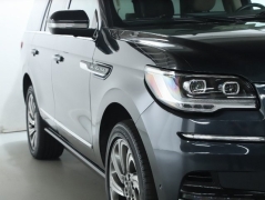 Used 2022  Lincoln Navigator Standard 4x4 at Drive Now Westlake near Westlake, OH