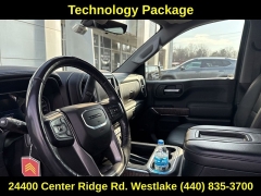 Used 2019  GMC Sierra 1500 4WD Crew Cab 147" Denali at Drive Now Westlake near Westlake&comma; OH