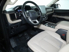 Used 2023 Ford Expedition Limited 4x4 at Drive Now Westlake near Westlake, OH