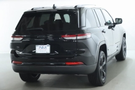 Used 2024 Jeep Grand Cherokee Altitude X 4x4 at Drive Now Westlake near Westlake, OH