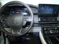 Used 2024  Lincoln Navigator Black Label 4x4 at Drive Now Westlake near Westlake&comma; OH