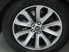 Used 2017  Land Rover Range Rover 4d SUV 3&period;0L Diesel at Drive Now Westlake near Westlake&comma; OH