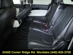 Used 2022  Kia Carnival EX FWD at Drive Now Westlake near Westlake&comma; OH