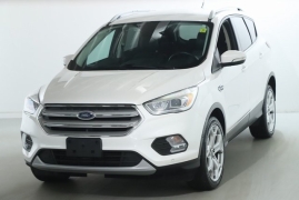 Used 2019 Ford Escape 4d SUV 4WD Titanium at Drive Now Westlake near Westlake, OH