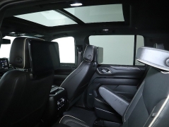 Used 2021  GMC Yukon XL 4WD 4dr SLT at Drive Now Westlake near Westlake&comma; OH