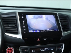 Used 2017  Honda Pilot 4d SUV AWD Elite at Drive Now Westlake near Westlake&comma; OH