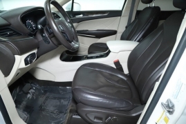 Used 2017 Lincoln MKC 4d SUV AWD Reserve at DriveNow Mayfield near Mayfield Heights, OH