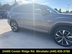 Used 2024  Volkswagen Atlas 2&period;0T SEL Premium R-Line 4MOTION at DriveNow Mayfield near Mayfield Heights&comma; OH