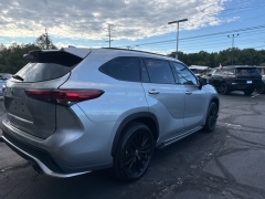 Used 2023 Toyota Highlander XSE FWD at Drive Now Westlake near Westlake, OH