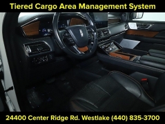 Used 2002  Lincoln NAVIGATOR  at DriveNow Mayfield near Mayfield Heights&comma; OH