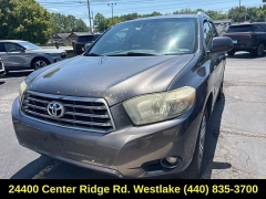Used 2008  Toyota Highlander 4d SUV FWD Sport at Drive Now Westlake near Westlake&comma; OH