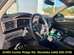 Used 2024  Volkswagen Atlas 2&period;0T SEL Premium R-Line 4MOTION at DriveNow Mayfield near Mayfield Heights&comma; OH