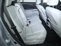 Used 2021  Honda Pilot Special Edition AWD at Drive Now Westlake near Westlake&comma; OH