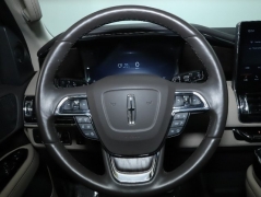 Used 2022  Lincoln Navigator Standard 4x4 at Drive Now Westlake near Westlake, OH