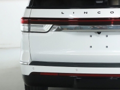 Used 2024  Lincoln Navigator Black Label 4x4 at Drive Now Westlake near Westlake&comma; OH