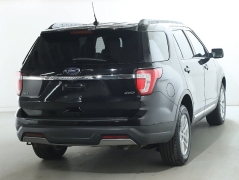 Used 2019  Ford Explorer 4d SUV 4WD XLT V6 at DriveNow Mayfield near Mayfield Heights&comma; OH